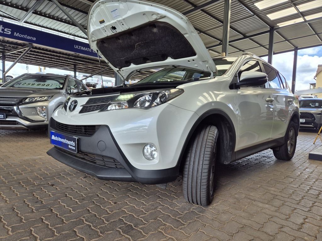 TOYOTA RAV 4 RAV4 2.0 GX - 15