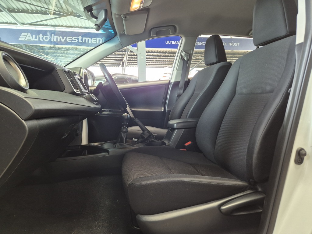 TOYOTA RAV 4 RAV4 2.0 GX - 8