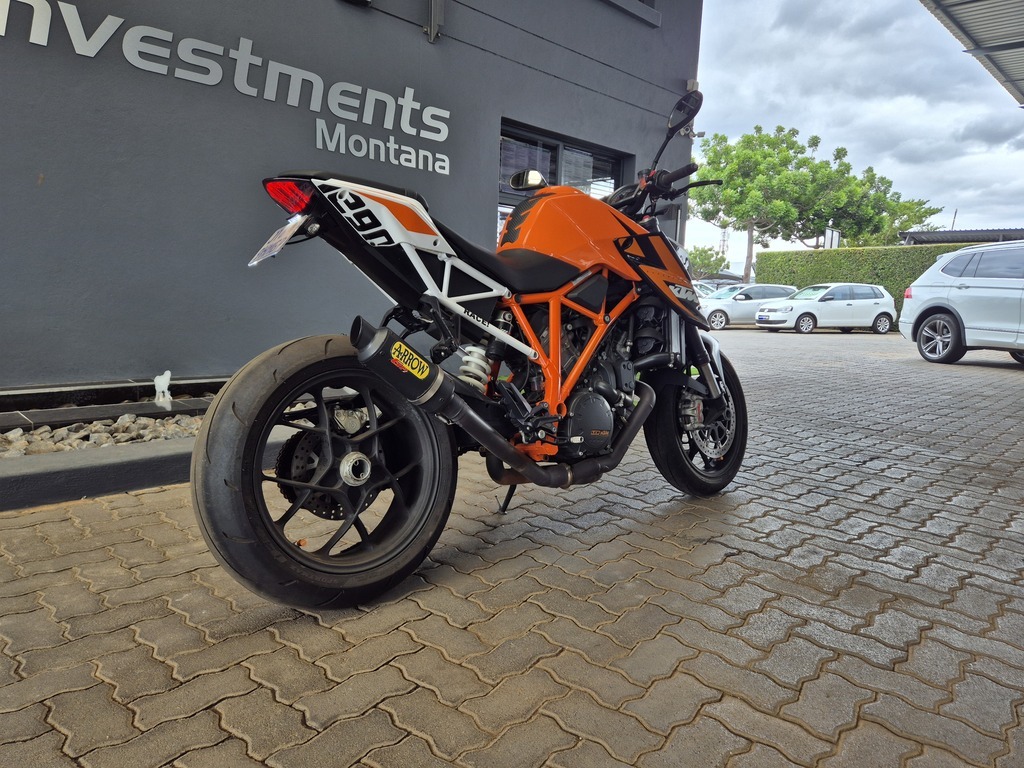 KTM SUPER DUKE 1290 SUPER DUKE R - 4