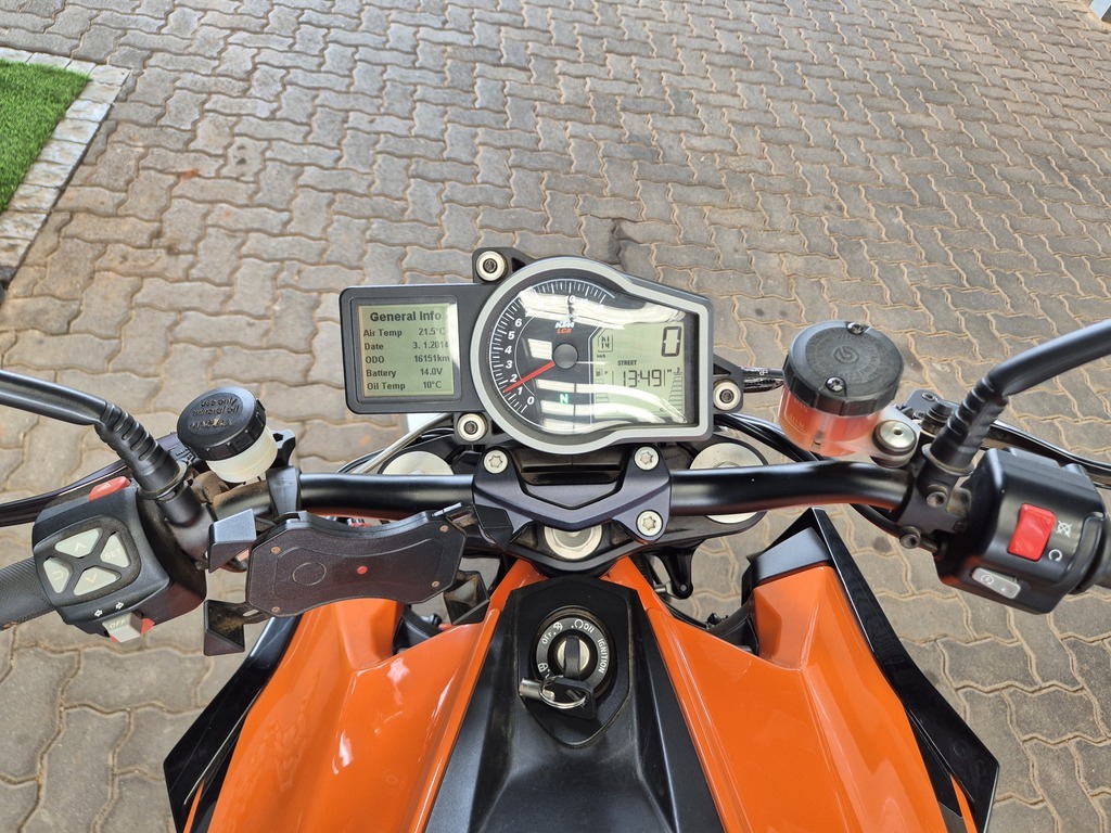 KTM SUPER DUKE 1290 SUPER DUKE R - 6