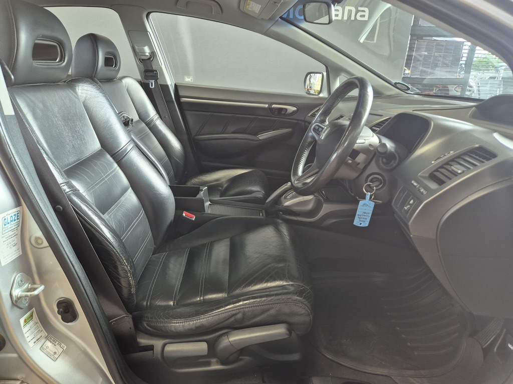 HONDA CIVIC CIVIC 1.8 VXi A/T - 11