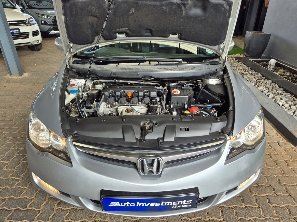 HONDA CIVIC CIVIC 1.8 VXi A/T - 18