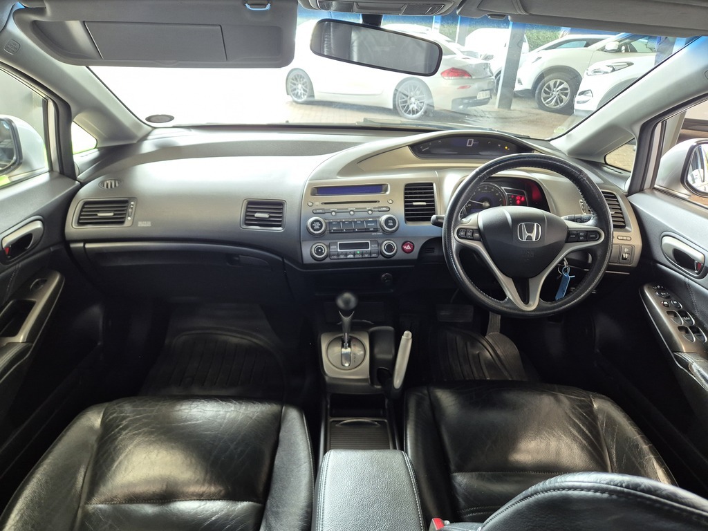 HONDA CIVIC CIVIC 1.8 VXi A/T - 9