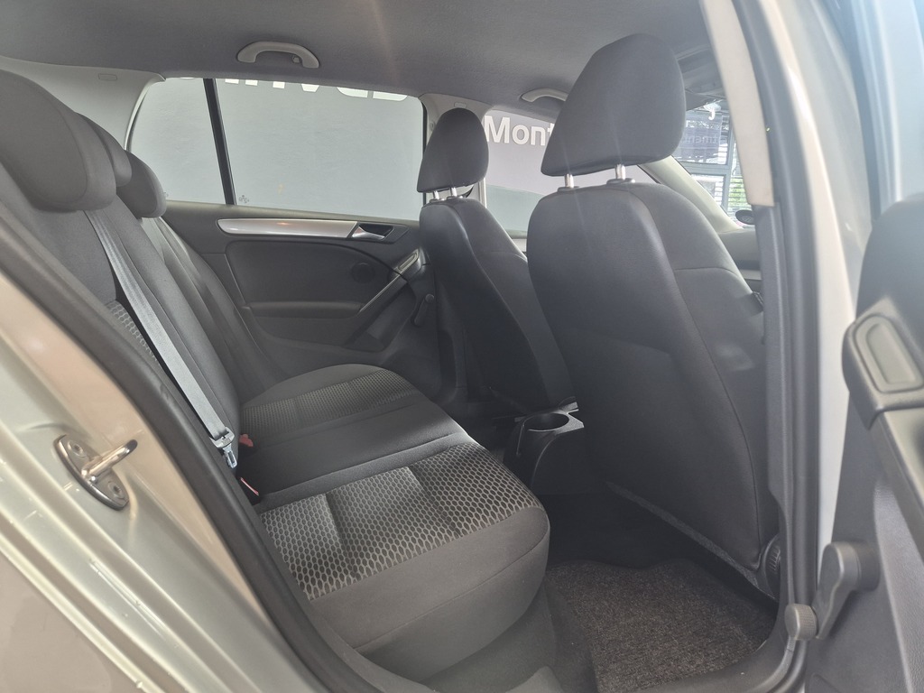 VOLKSWAGEN GOLF 6 GOLF VI 1.6i TRENDLINE - 7