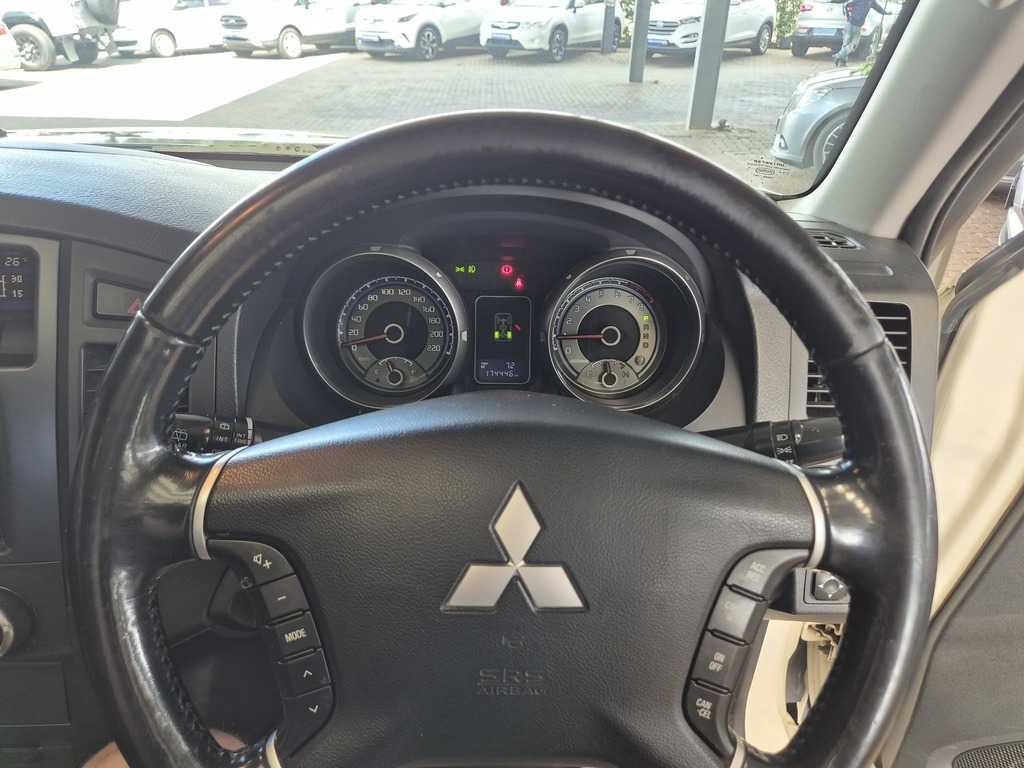 MITSUBISHI PAJERO PAJERO 3.8 V6 GLS SWB A/T - 10