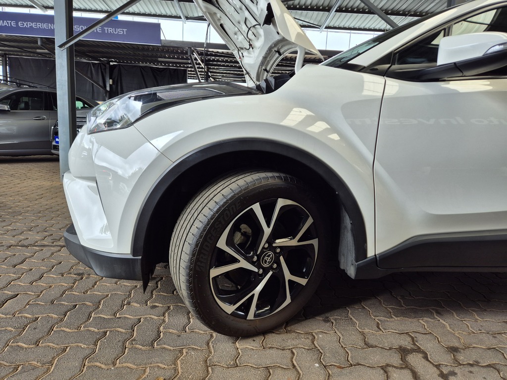 TOYOTA C-HR C-HR 1.2T PLUS CVT - 16