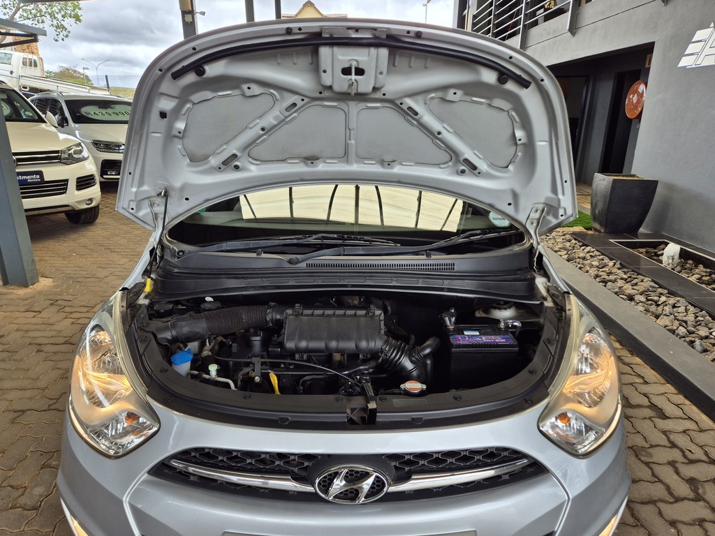 HYUNDAI I10 i10 1.25 GLS/FLUID - 18