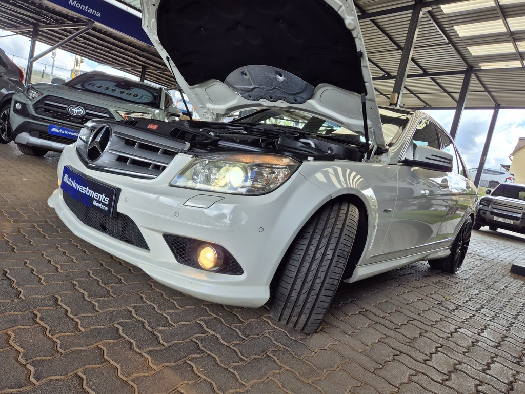 MERCEDES-BENZ C CLASS SEDAN C200 CGI BE AVANTGARDE A/T - 16