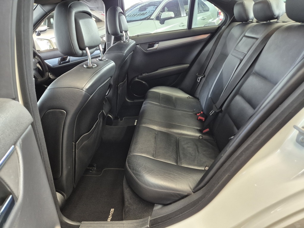 MERCEDES-BENZ C CLASS SEDAN C200 CGI BE AVANTGARDE A/T - 8