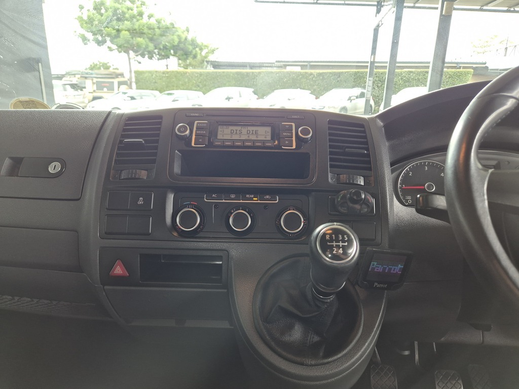 VOLKSWAGEN T5 T5 KOMBI 2.0 TDi - 15