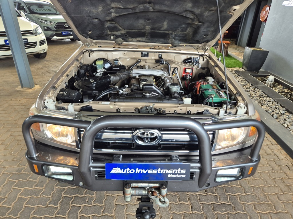 TOYOTA LANDCRUISER LANDCRUISER 70 4.2D S/W - 18
