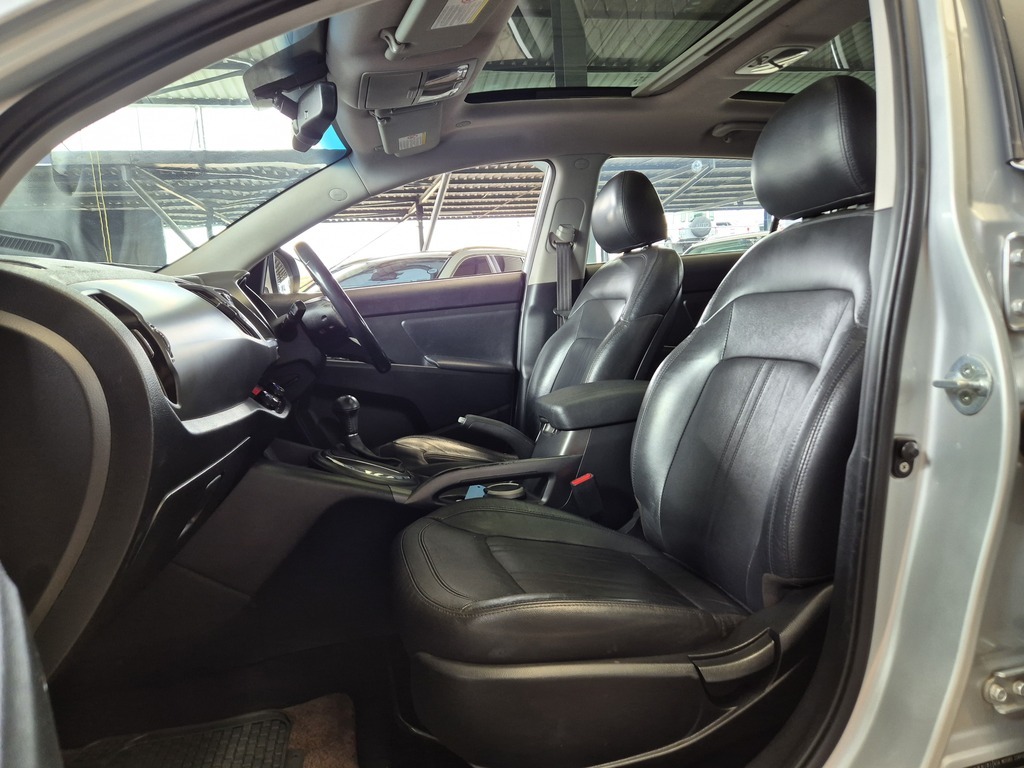 KIA SPORTAGE SPORTAGE 2.0 CRDi AWD A/T - 10