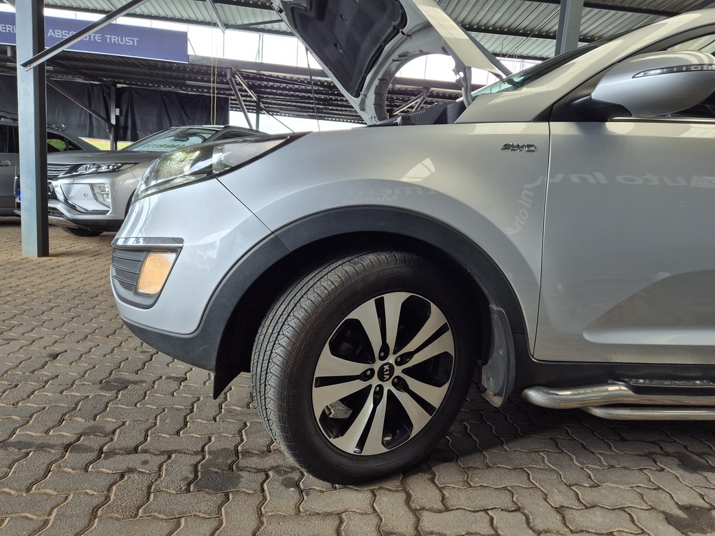 KIA SPORTAGE SPORTAGE 2.0 CRDi AWD A/T - 16