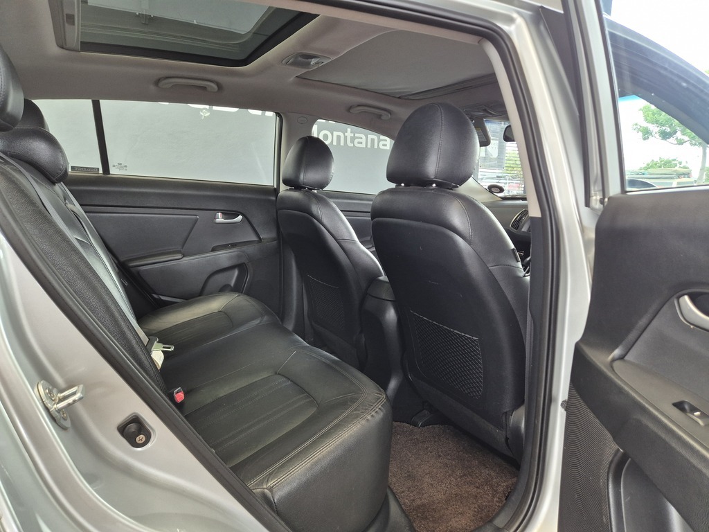 KIA SPORTAGE SPORTAGE 2.0 CRDi AWD A/T - 7