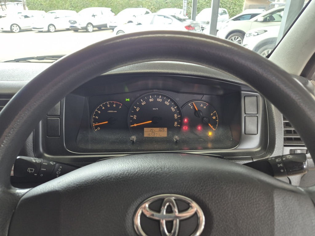 TOYOTA QUANTUM QUANTUM 2.7 10 SEAT - 12