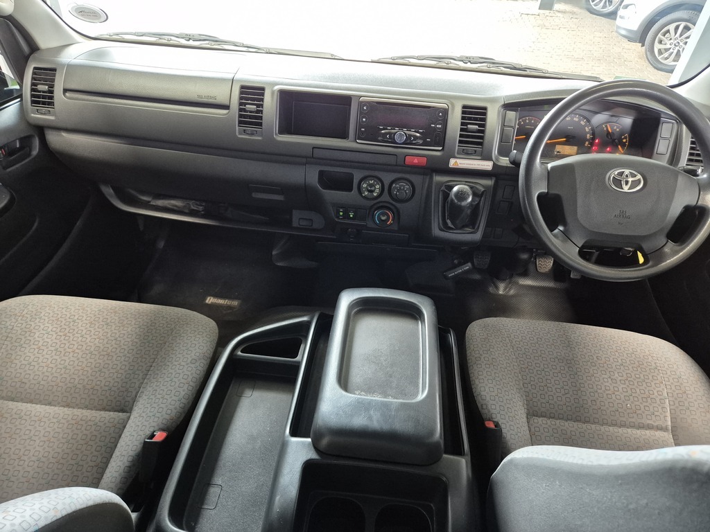 TOYOTA QUANTUM QUANTUM 2.7 10 SEAT - 9