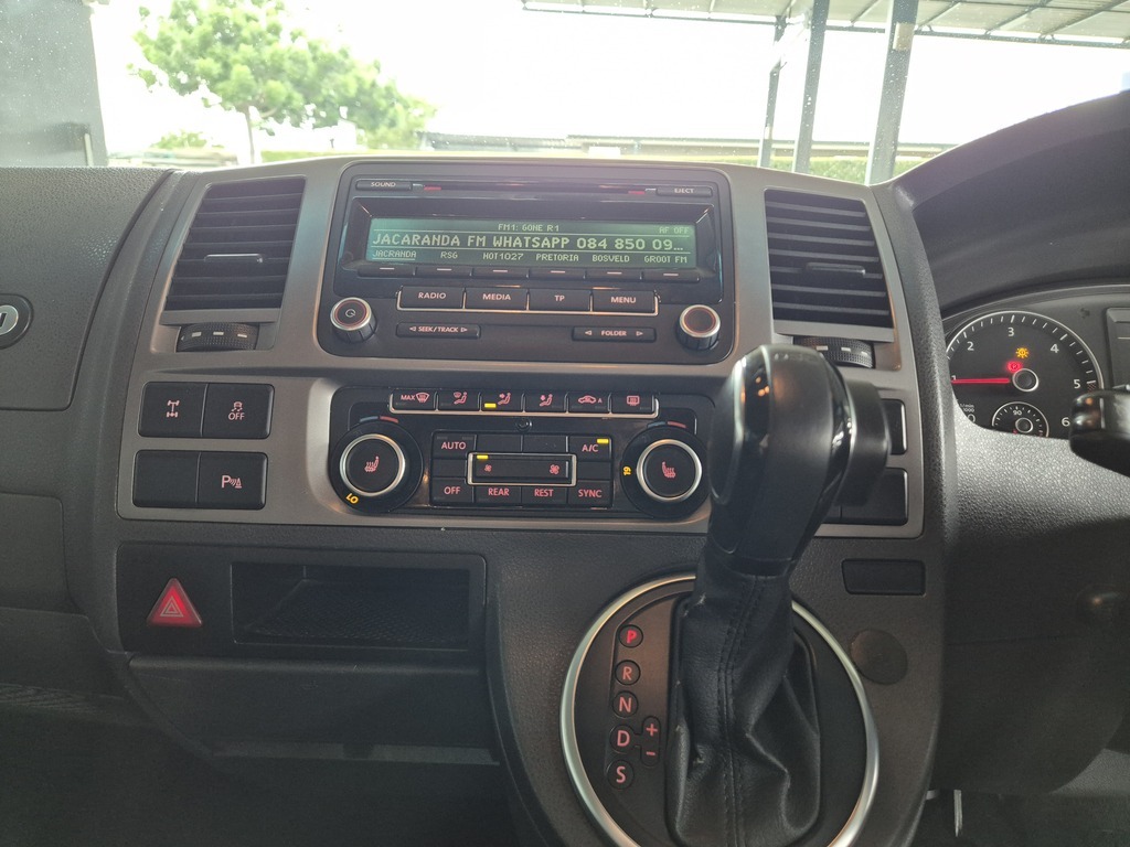 VOLKSWAGEN T5 T5 CARAVELLE 2.0 BiTDi DSG 4MOT - 14