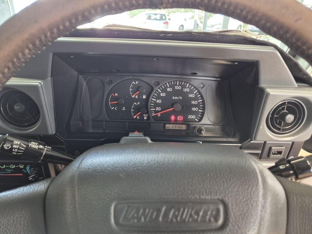 TOYOTA LAND CRUISER PICK UP LAND CRUISER 70 4.5P P/U S/C - 13