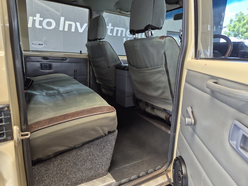 TOYOTA LAND CRUISER PICK UP LAND CRUISER 70 4.5P P/U S/C - 9