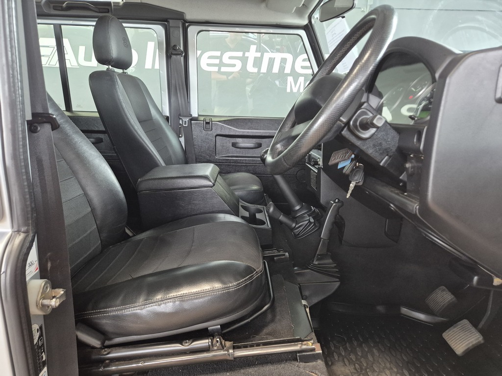 LAND ROVER DEFENDER DEFENDER PUMA 110 SW - 11