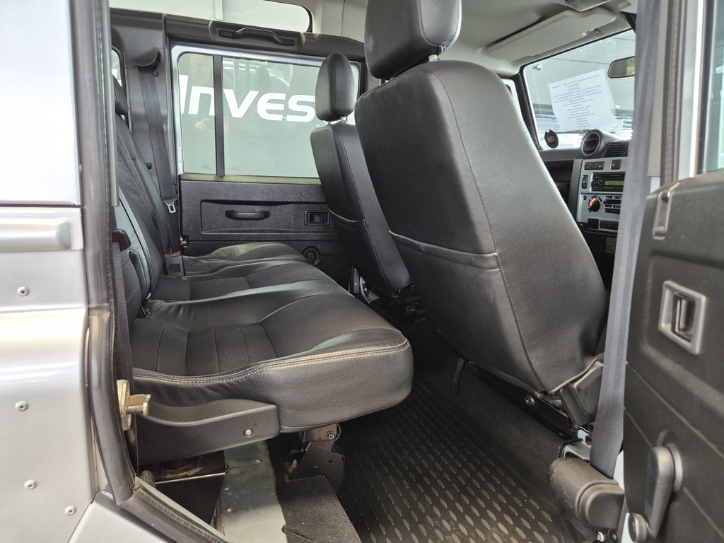 LAND ROVER DEFENDER DEFENDER PUMA 110 SW - 7