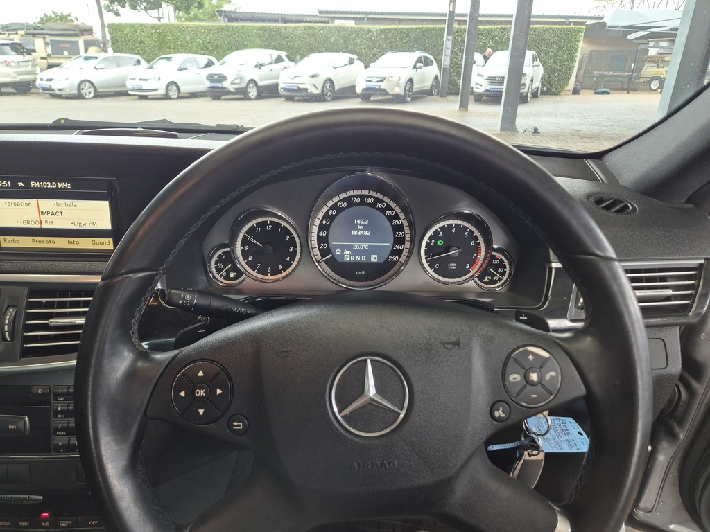 MERCEDES-BENZ E CLASS SEDAN E 200 CGI BE AVANTGARDE - 12