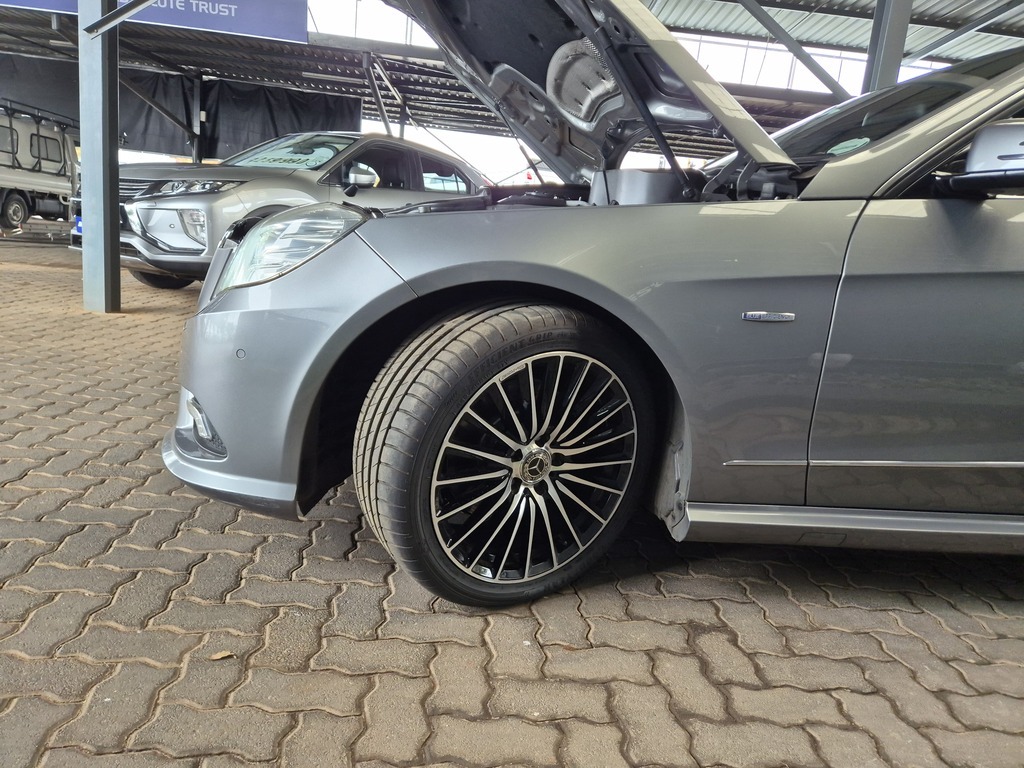 MERCEDES-BENZ E CLASS SEDAN E 200 CGI BE AVANTGARDE - 15