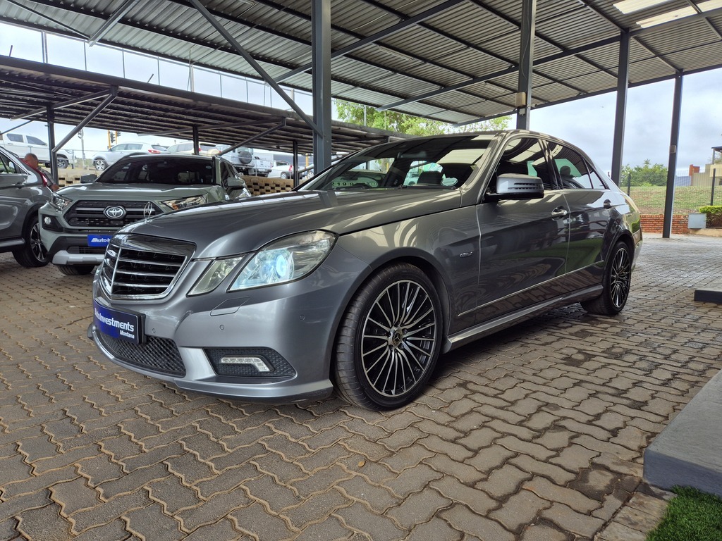 MERCEDES-BENZ E CLASS SEDAN E 200 CGI BE AVANTGARDE - 3