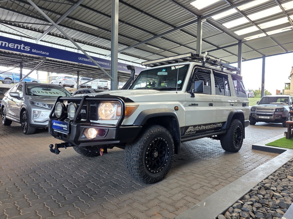 TOYOTA LAND CRUISER 70 LANDCRUISER 76 4.2D S/W - 3