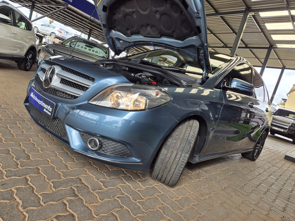 MERCEDES-BENZ B CLASS B 200 CDI BE A/T - 17