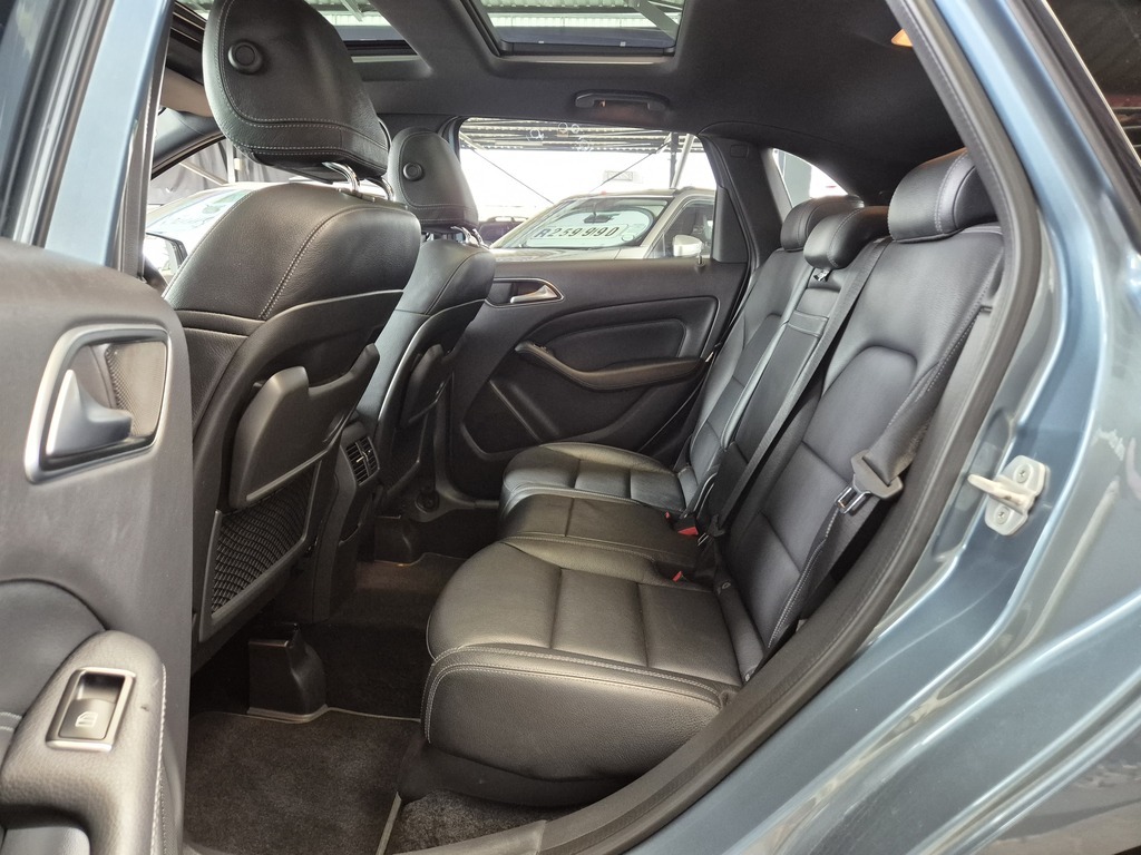 MERCEDES-BENZ B CLASS B 200 CDI BE A/T - 8