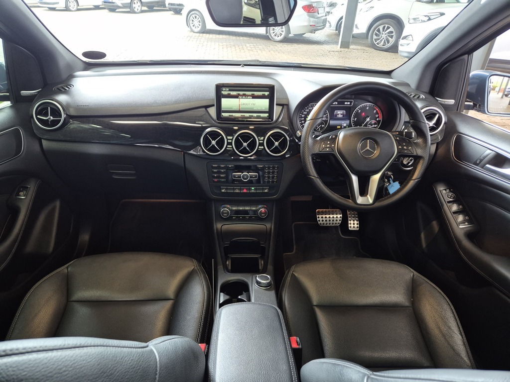 MERCEDES-BENZ B CLASS B 200 CDI BE A/T - 9