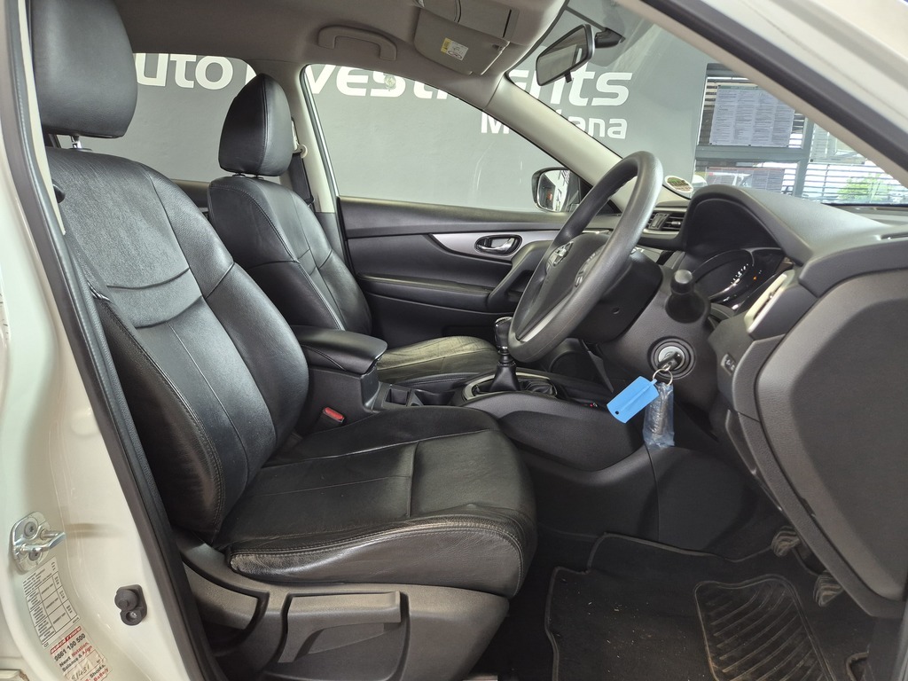 NISSAN X TRAIL X TRAIL 2.0 XE (T32) - 11