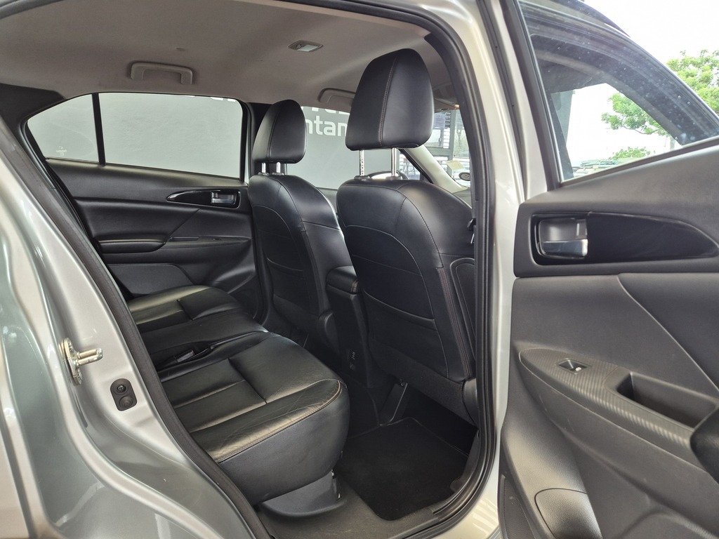 MITSUBISHI ECLIPSE CROSS ECLIPSE CROSS 2.0 GLS CVT - 7