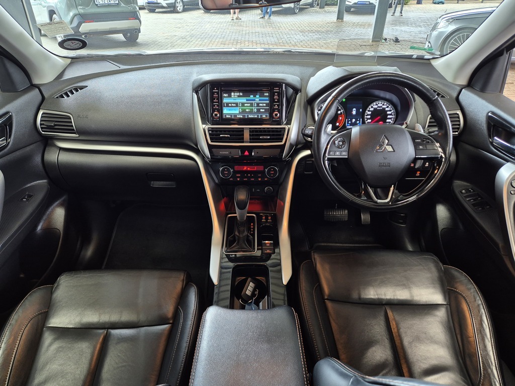 MITSUBISHI ECLIPSE CROSS ECLIPSE CROSS 2.0 GLS CVT - 9