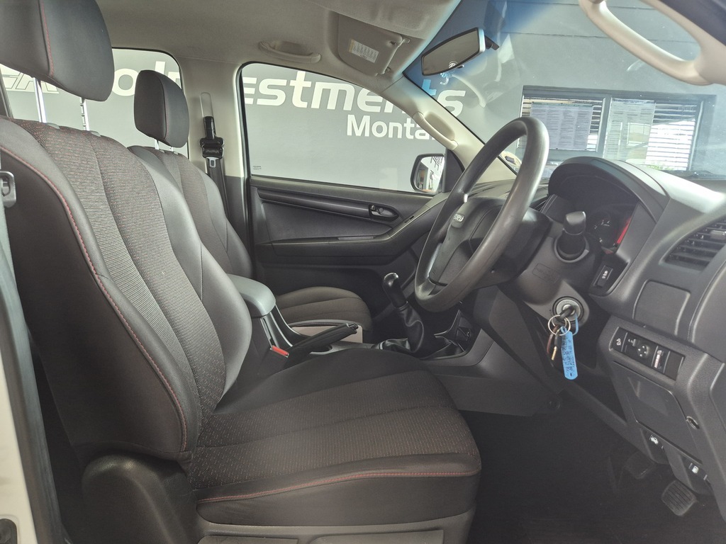 ISUZU D-MAX D-MAX 250 HO HI-RIDER D/C P/U - 11