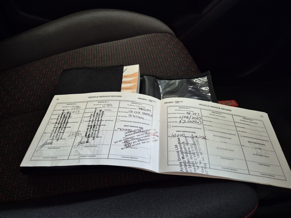 ISUZU D-MAX D-MAX 250 HO HI-RIDER D/C P/U - 13