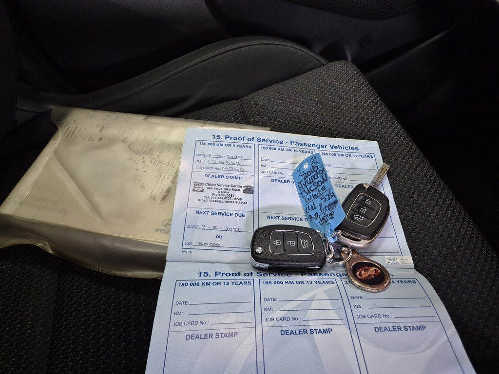 HYUNDAI TUCSON TUCSON 2.0 PREMIUM A/T - 13