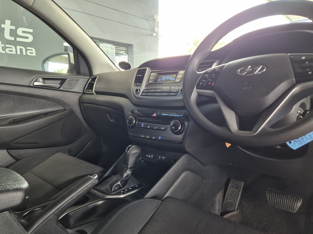 HYUNDAI TUCSON TUCSON 2.0 PREMIUM A/T - 17