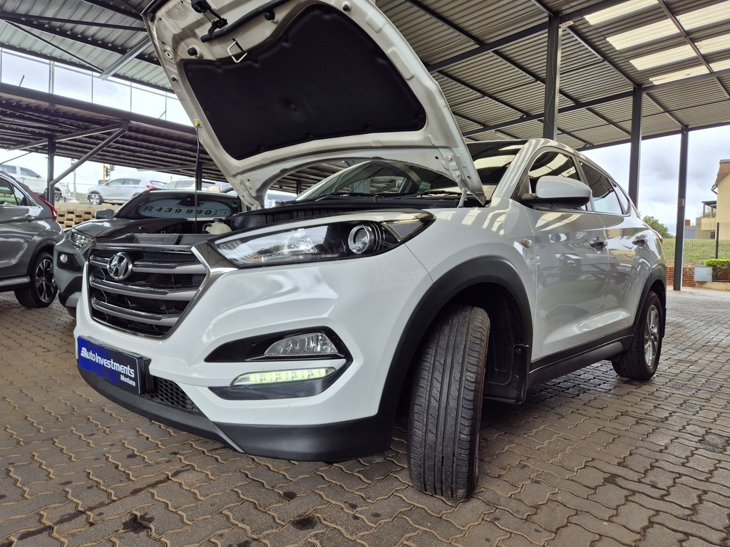 HYUNDAI TUCSON TUCSON 2.0 PREMIUM A/T - 19