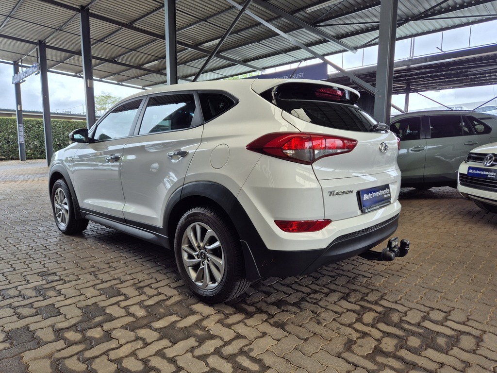 HYUNDAI TUCSON TUCSON 2.0 PREMIUM A/T - 4