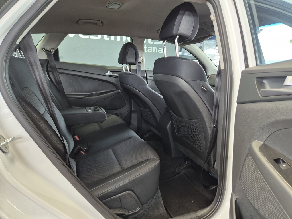 HYUNDAI TUCSON TUCSON 2.0 PREMIUM A/T - 7