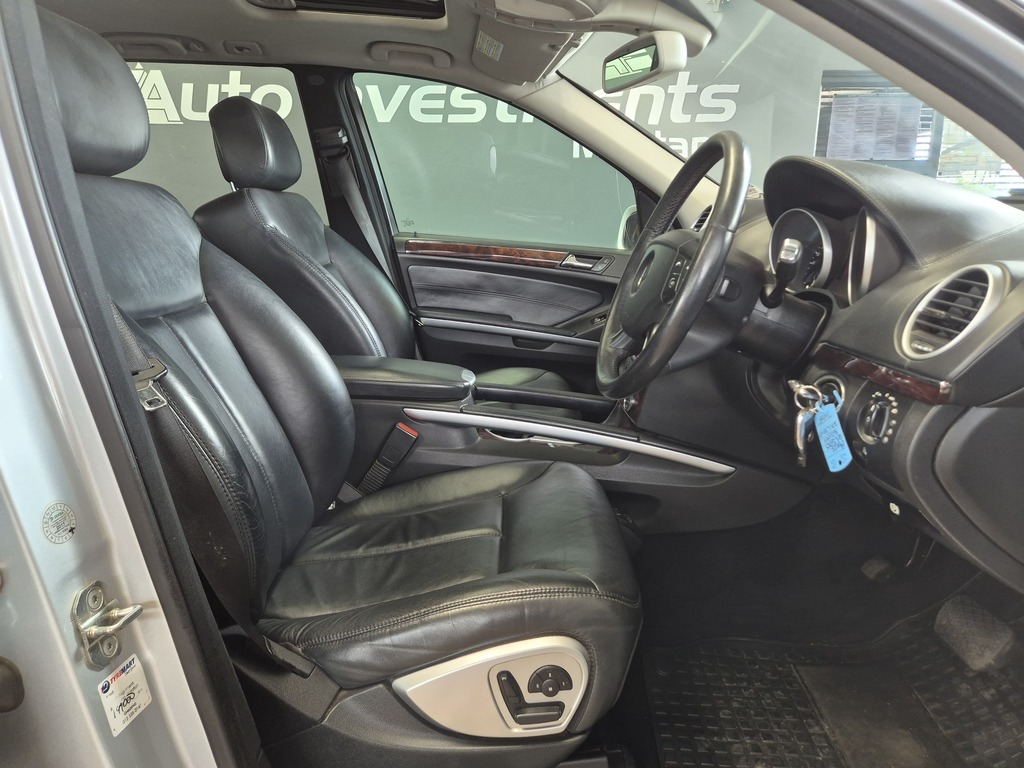 MERCEDES-BENZ GL CLASS GL 500 - 10