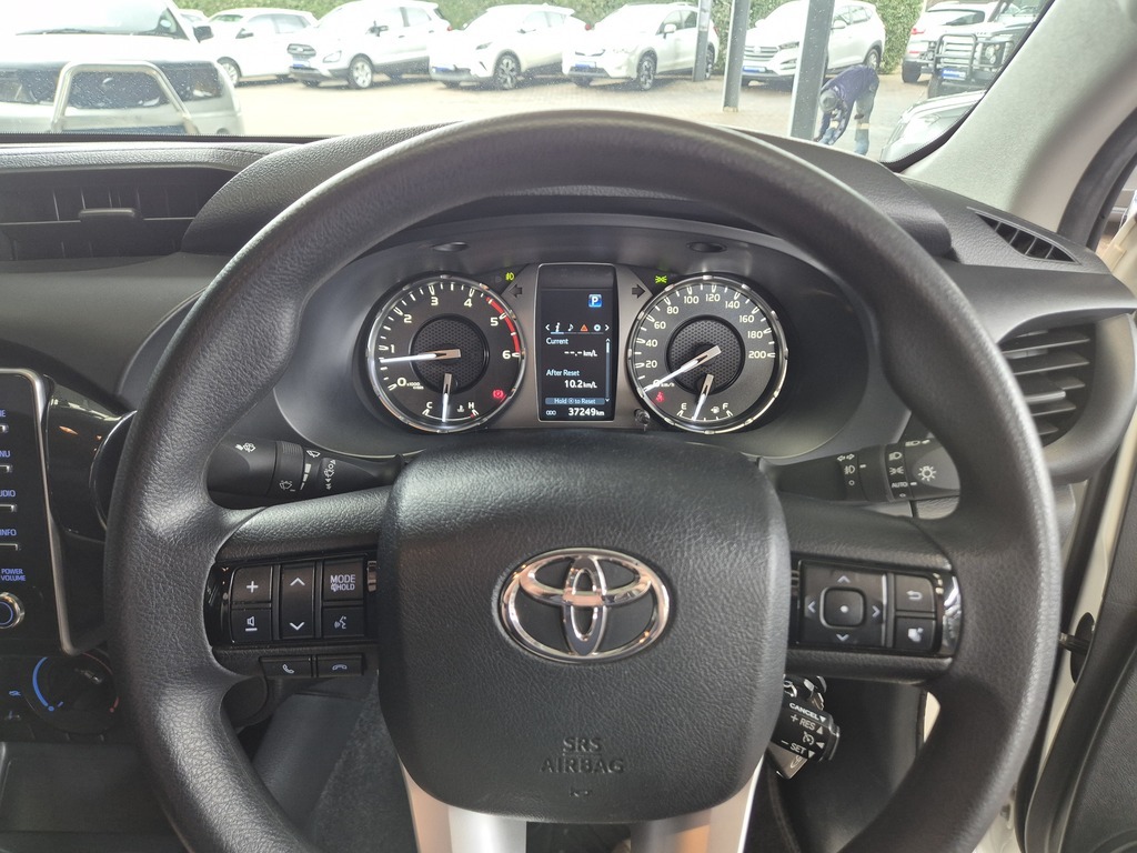 TOYOTA HILUX HILUX 2.4 GD-6 RB RAIDER A/T P/U D/C - 12