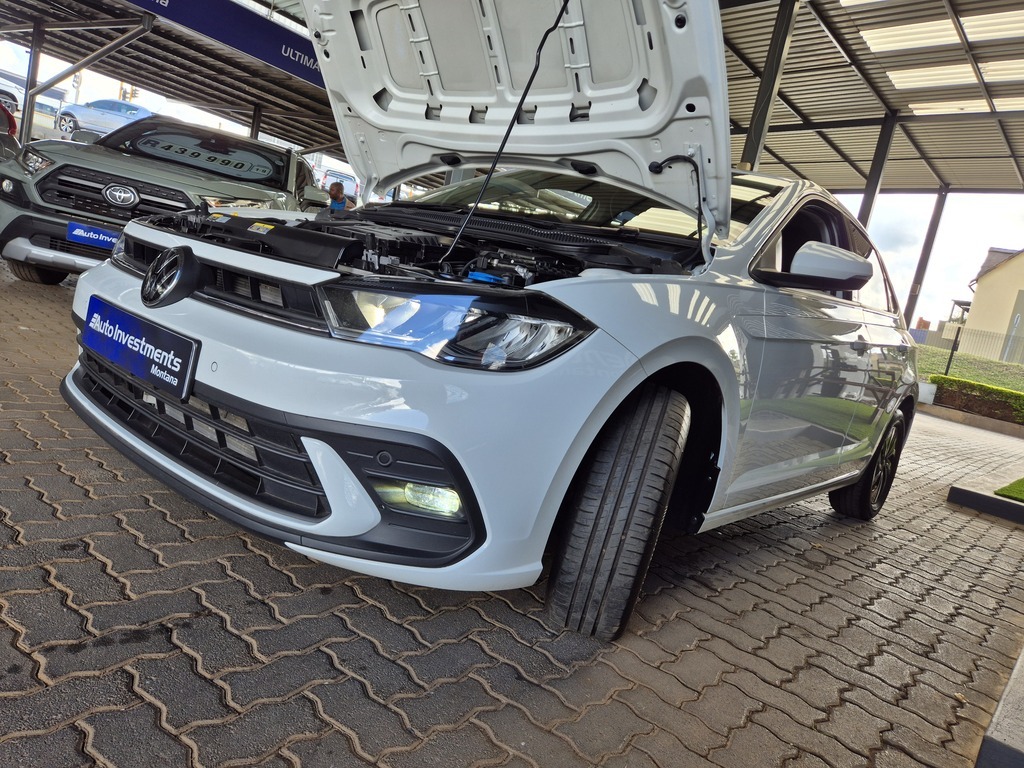 VOLKSWAGEN POLO POLO 1.0 TSI LIFE DSG - 17