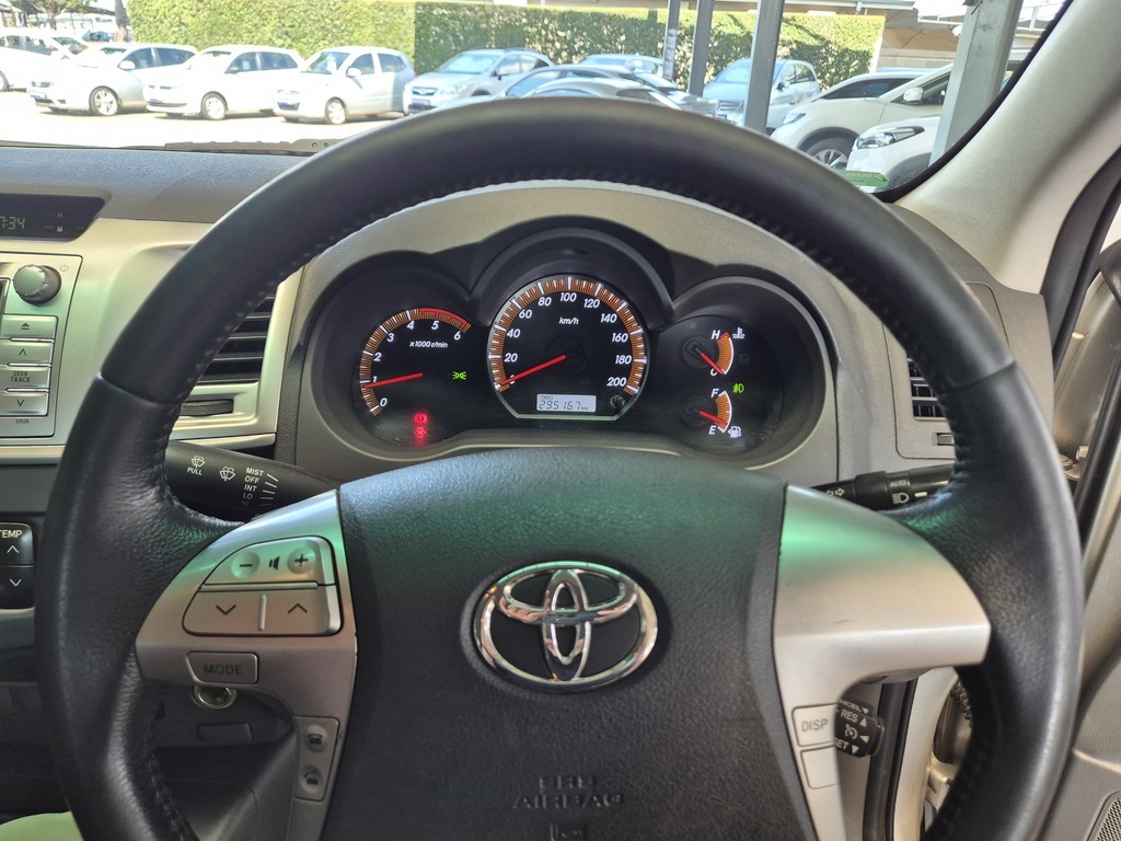 TOYOTA HILUX HILUX 3.0 D-4D HERITAGE R/B P/U D/C - 12