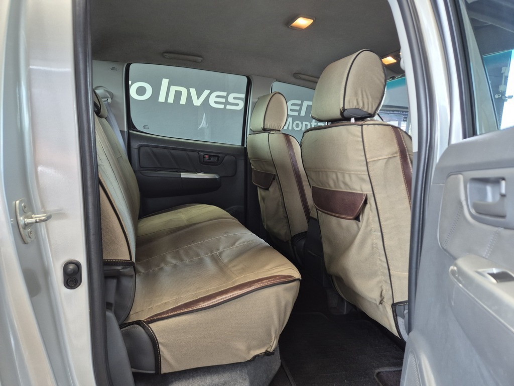 TOYOTA HILUX HILUX 3.0 D-4D HERITAGE R/B P/U D/C - 7