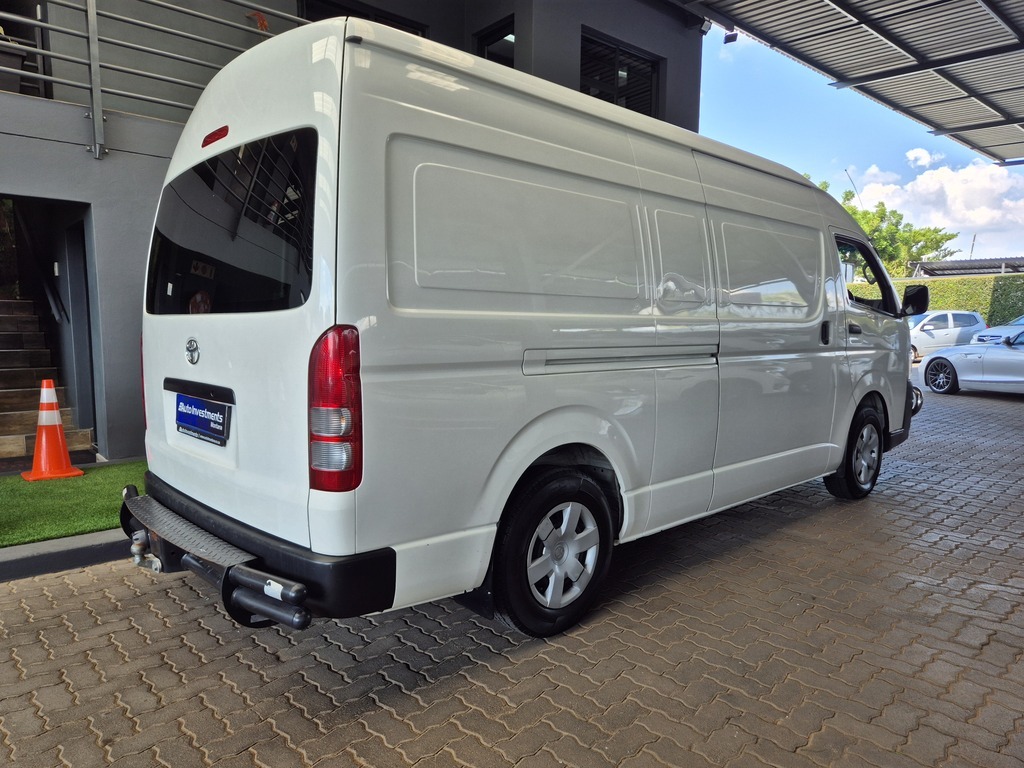 TOYOTA QUANTUM QUANTUM 2.5 D-4D LWB F/C P/V - 5