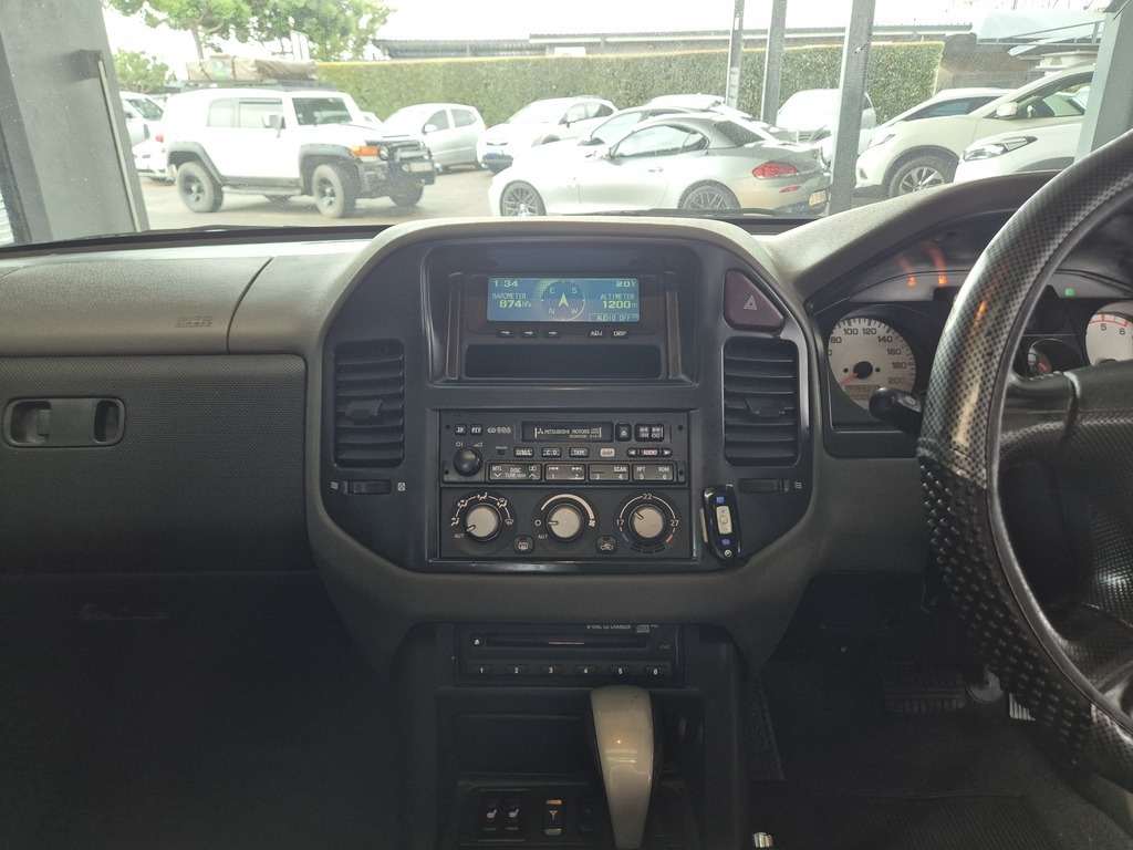 MITSUBISHI PAJERO PAJERO 3200 DI-D GLS SWB - 11