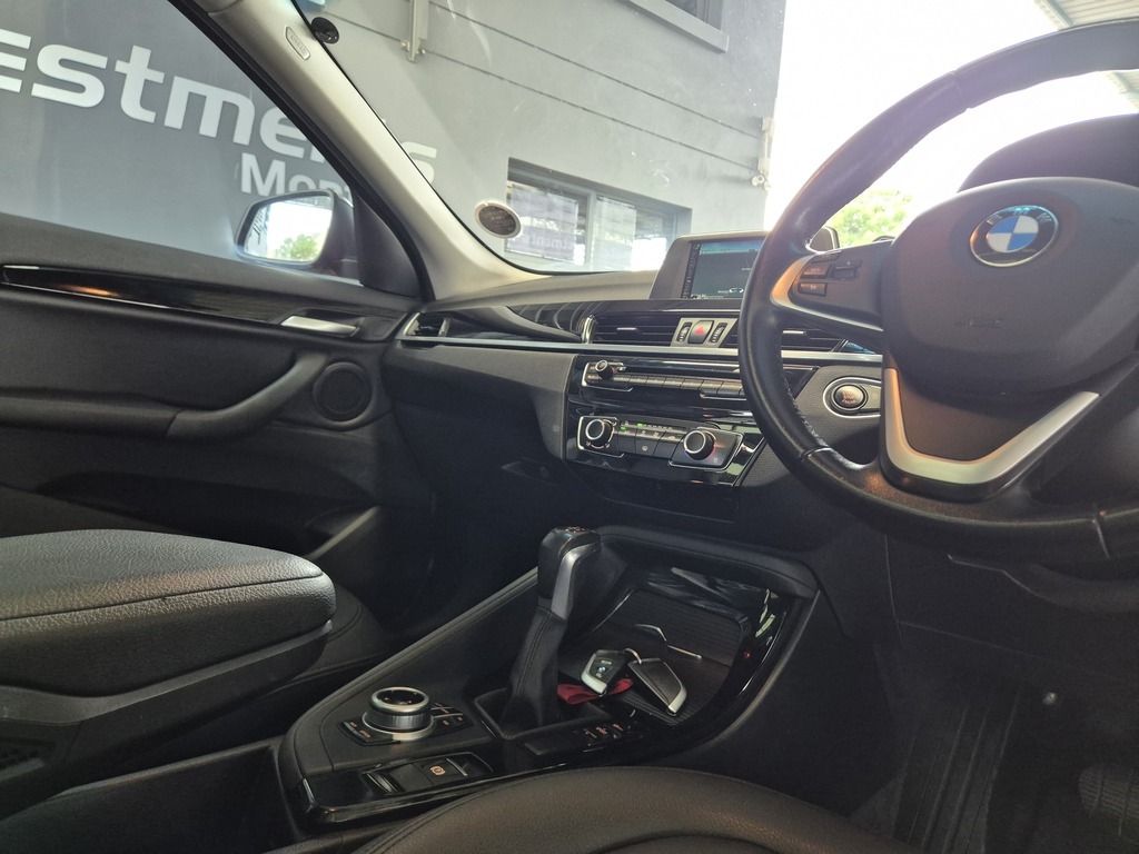 BMW X1 X1 sDRIVE20i  A/T (F48) - 15